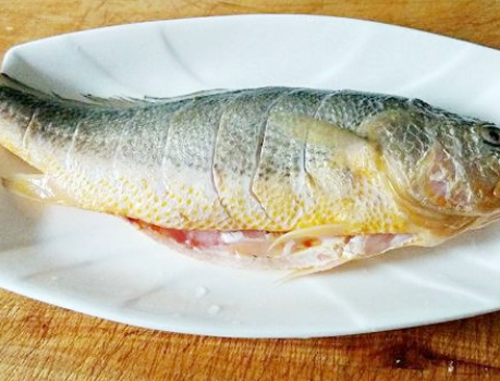 图片[2]-红烧鱼的做法步骤图 肉质嫩滑不腥-起舞食谱网