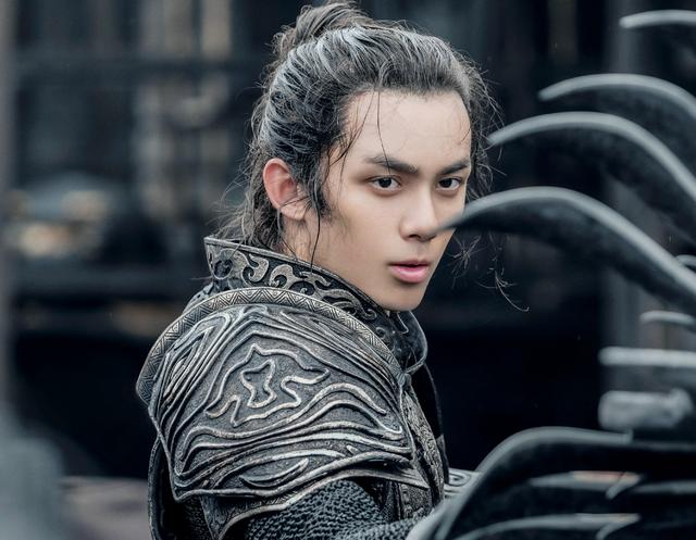 " pass through live wire " : Very ugly cry play, very handsome flow is little unripe