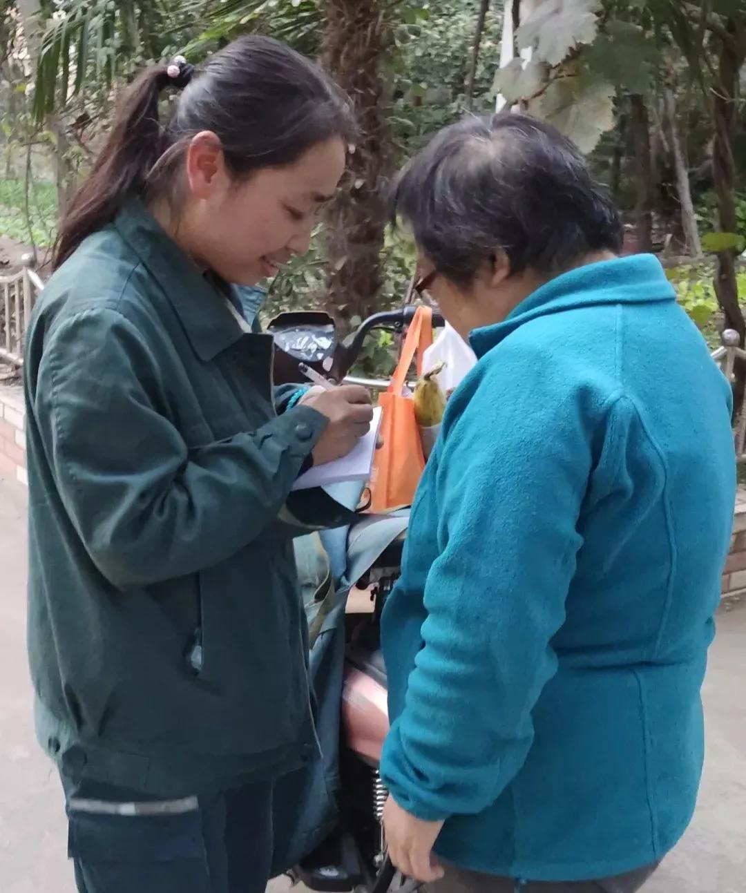 她的照片里，藏着让人泪目的故事