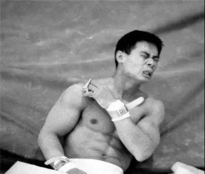 Announce of Li Ning's official resembles battle: After Xinjiang cotton meets with boycott 24 hours, li Ning whether take get the better of finally bureau