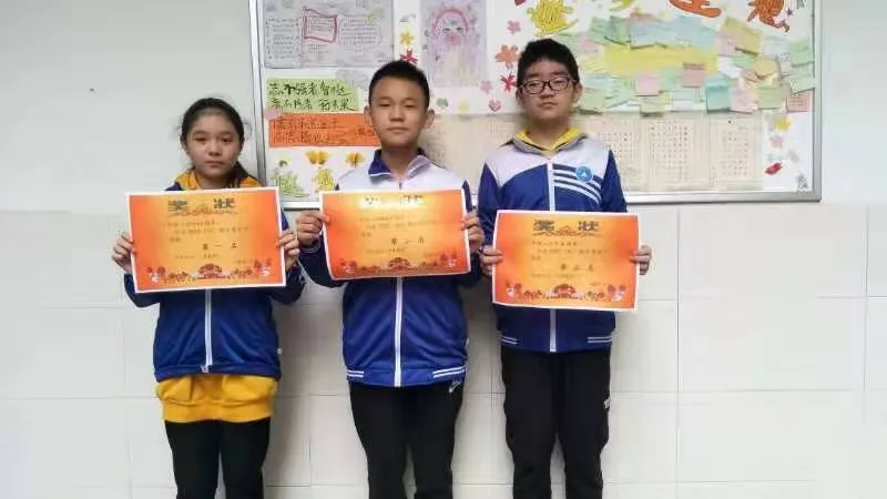 辅导孩子作业生气捶墙致骨折!是孩子太笨还是方法不对?