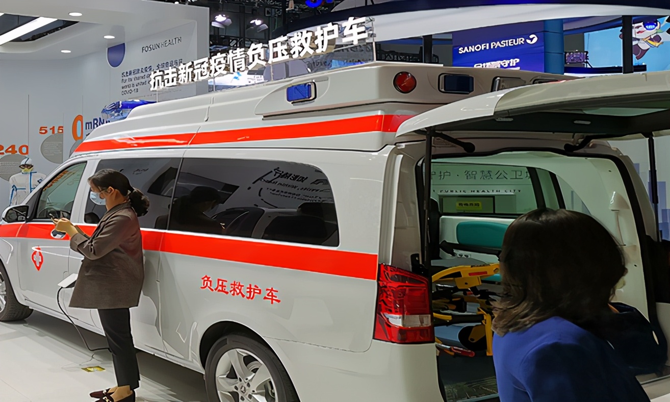 记者带你逛进博 |&nbsp;医疗器械医药保健展区关注度高