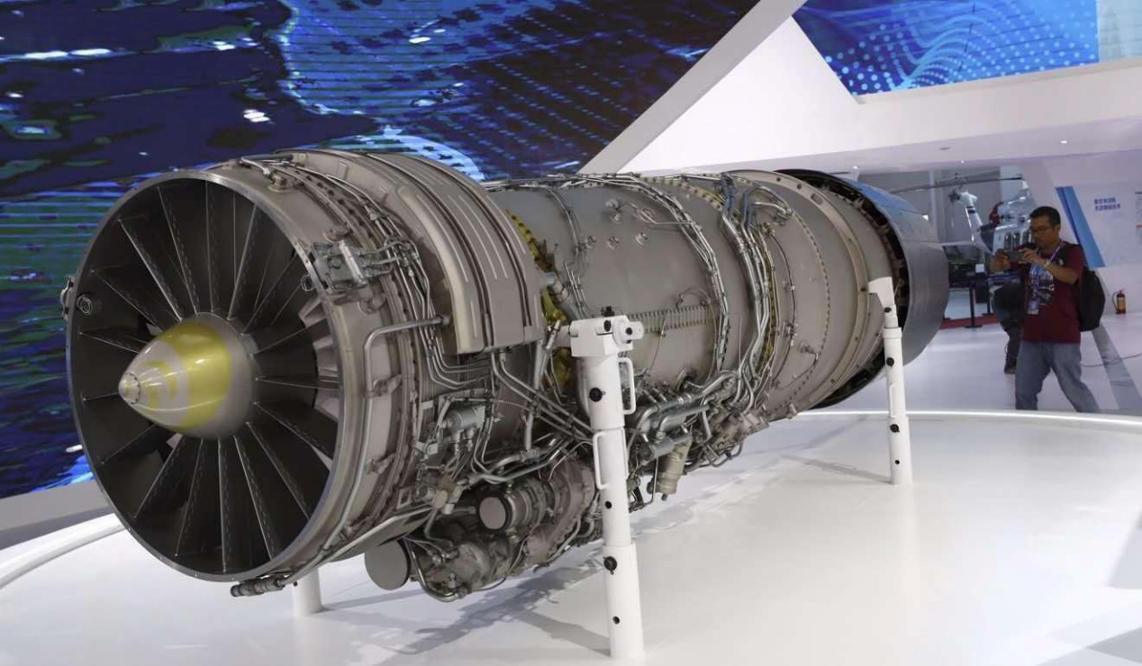 峨眉发动机试飞多年，歼20却依然没有换装，背后