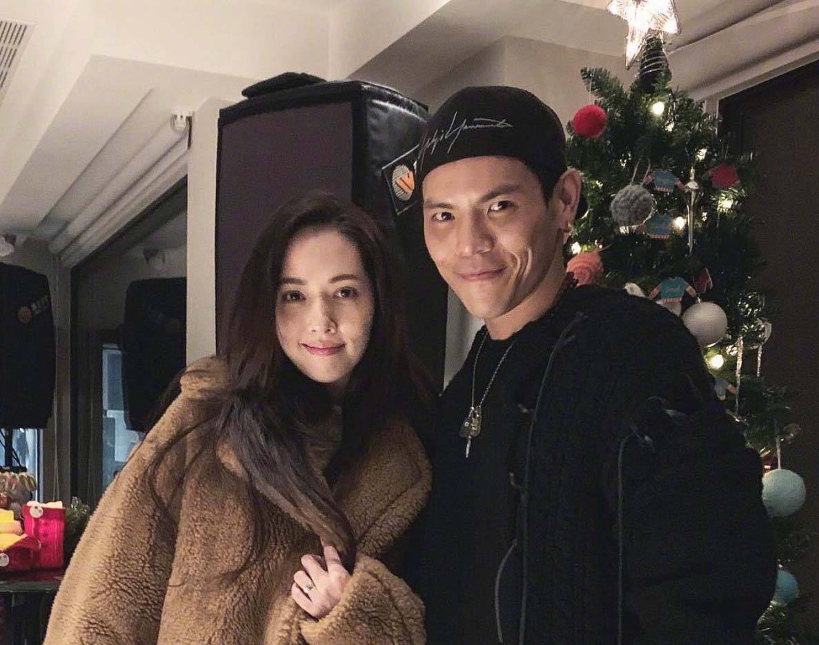 来真的,向佐郭碧婷再次申请注册结婚,名人话题事件真多？