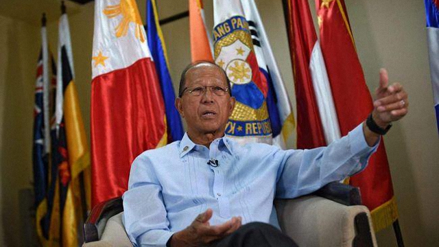 菲律賓軍方和總統唱反調，對中國放狠話，杜特爾特火速發聲
