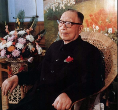 毛主席不同寻常的用人之道：司令任副总参谋长