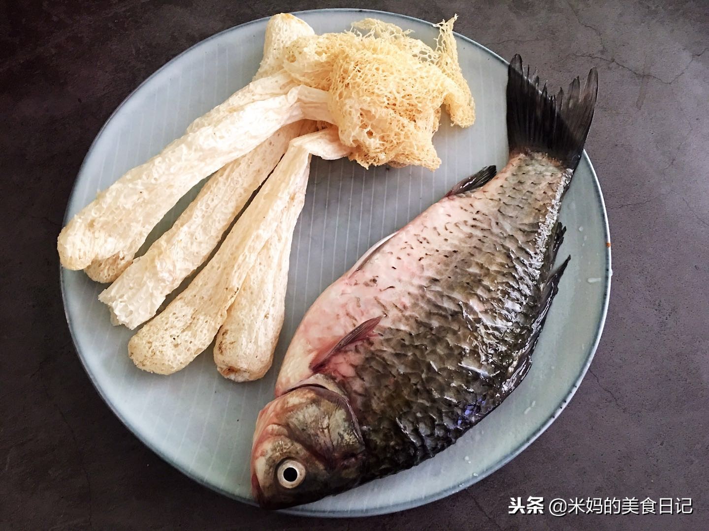 图片[4]-鲫鱼竹荪汤做法步骤图 贵也要吃味道特鲜美-起舞食谱网