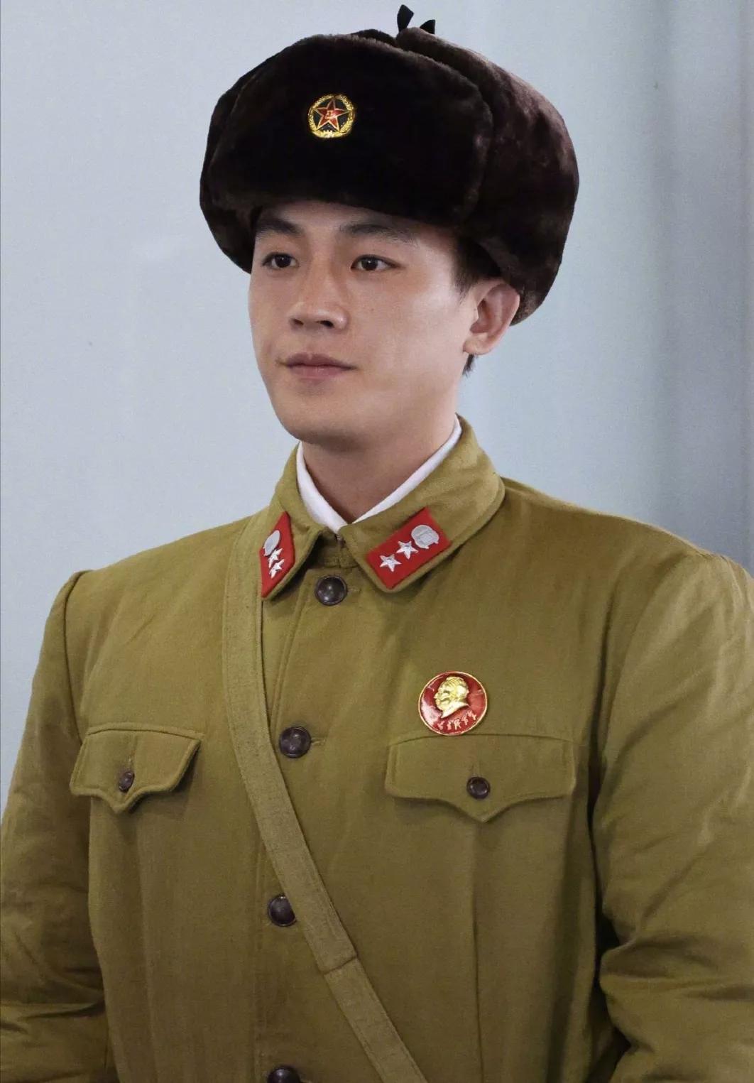 Lei Feng - iNEWS