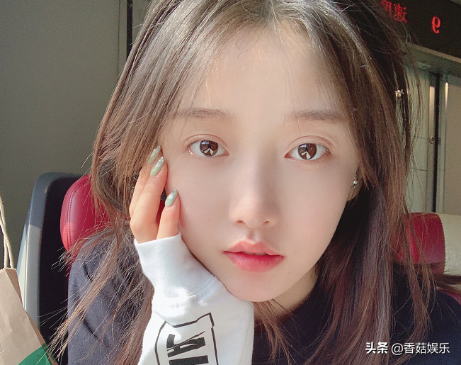 姜贞羽|女明星和经纪人？姜贞羽恋情再出后续 绯闻对象疑为王嘉尔经纪人