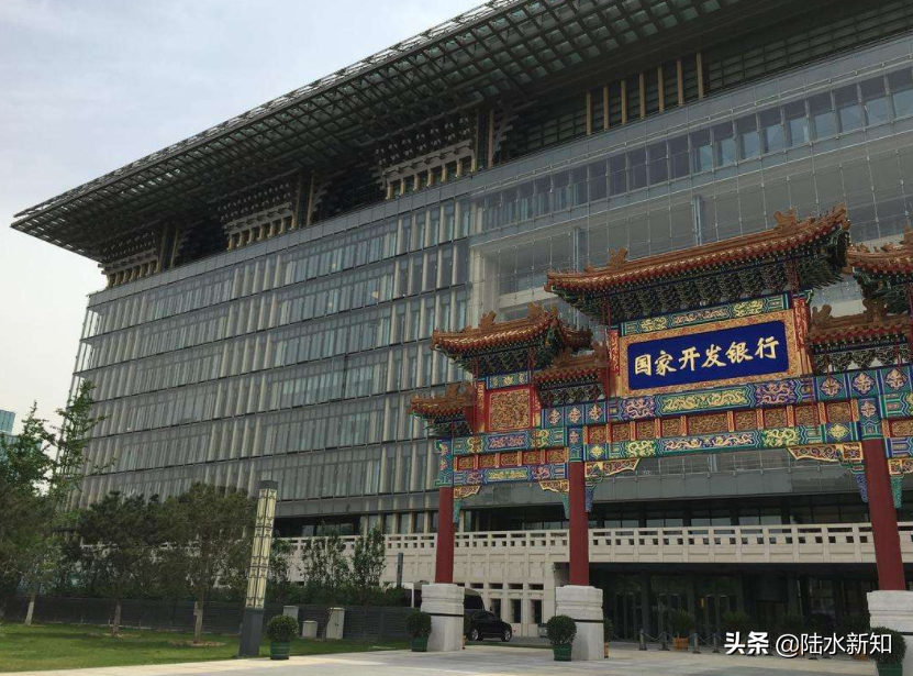 生活中常见的3家银行，不让存钱也不能贷款？靠什么开这么多年？