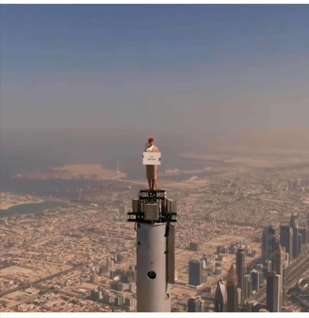 世界之巅！空姐在828米的哈利法塔顶拍广告！阿联酋航空yyds