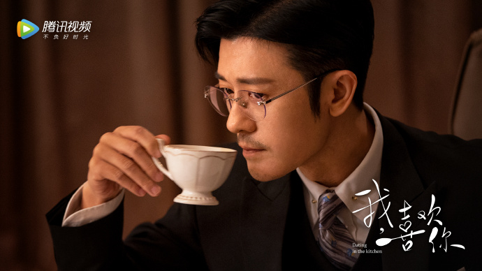 亲妈是制作人，干妈是导演，荣信达太子爷林雨申本色出演霸总路晋