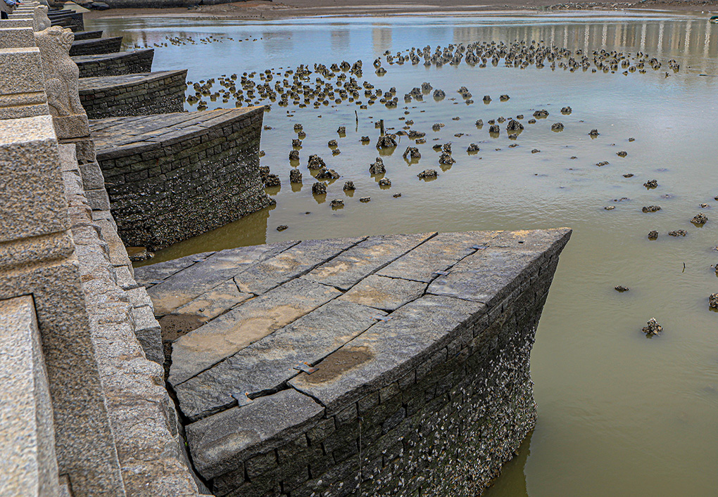 福建泉州的洛阳桥，是中国四大名桥中，唯一免收门票的千年古桥