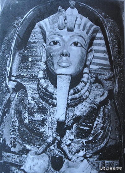 19岁就暴毙的图坦卡蒙，为什么成为埃及最有名的法老之一？
