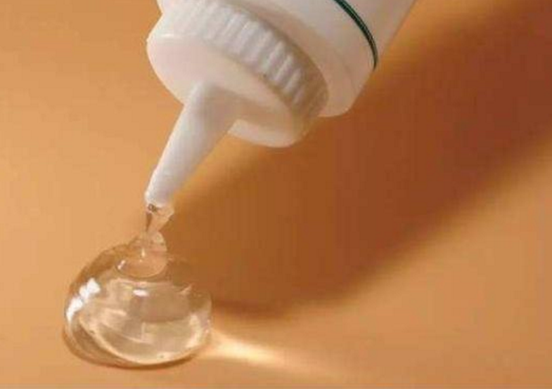 为什么在做B超之前，医生会在肚子上抹一层透明的胶体？涨见识了