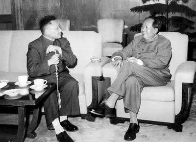 邓小平复出，离开军队多年，为何被安排兼任解