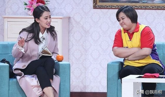 我们|张小斐对贾玲说我们还有好久好久 彼此成就，从来都不是说说而已