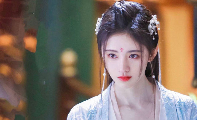 败好感！伊能静一夜之间惨遭口碑翻车，过度营