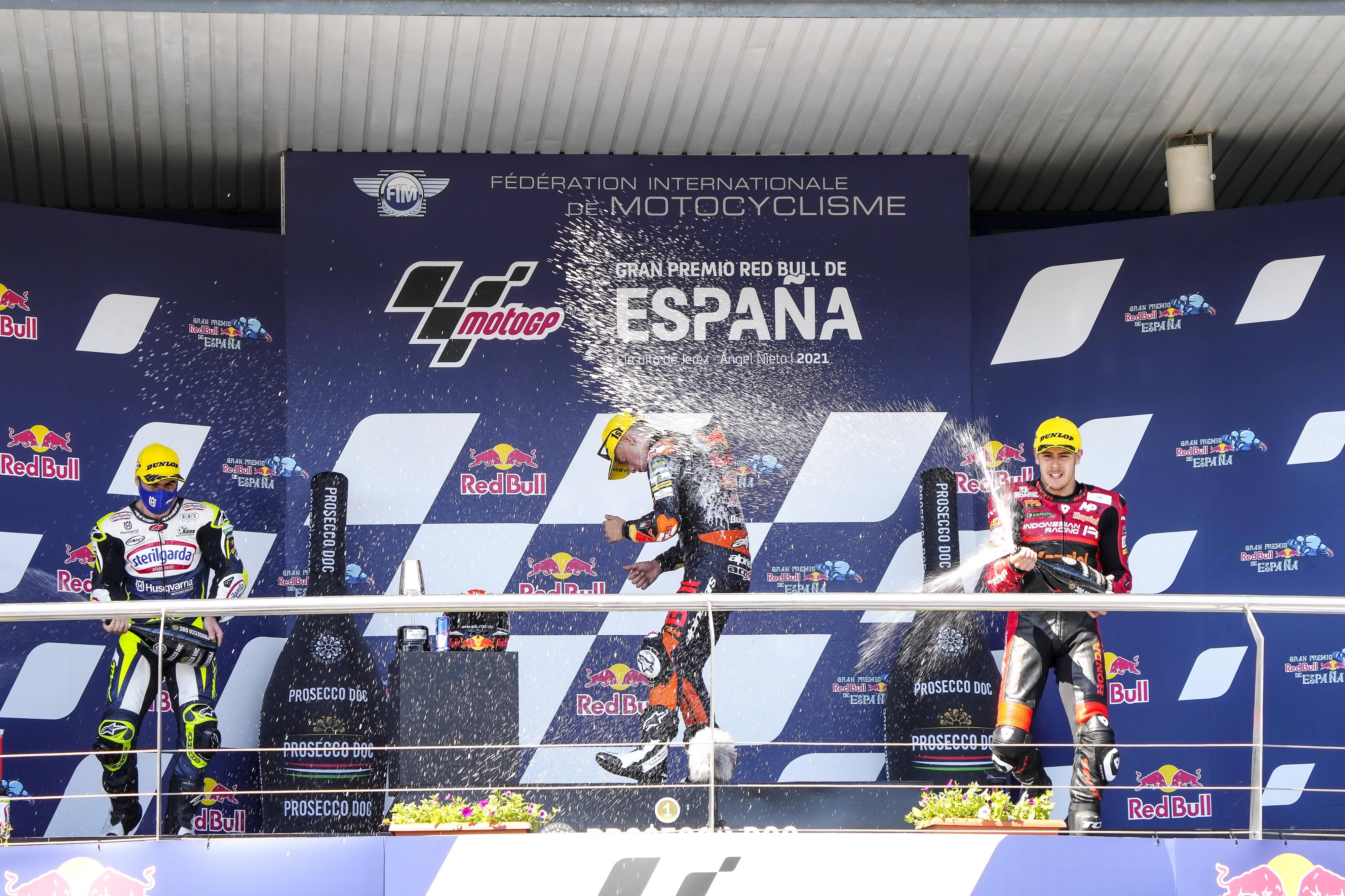 友力企业邀你关注：西班牙捷雷斯站、吉斯尼 Moto3 登上颁奖台