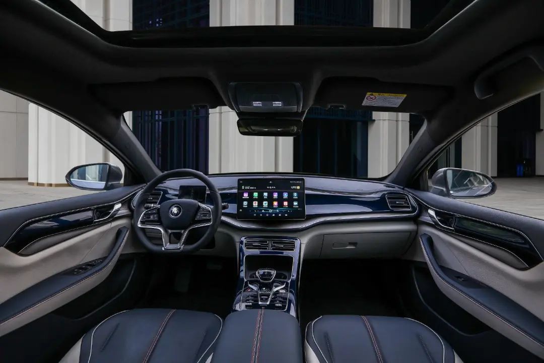 纯电AION S和插电秦PLUS DM-i你选谁？