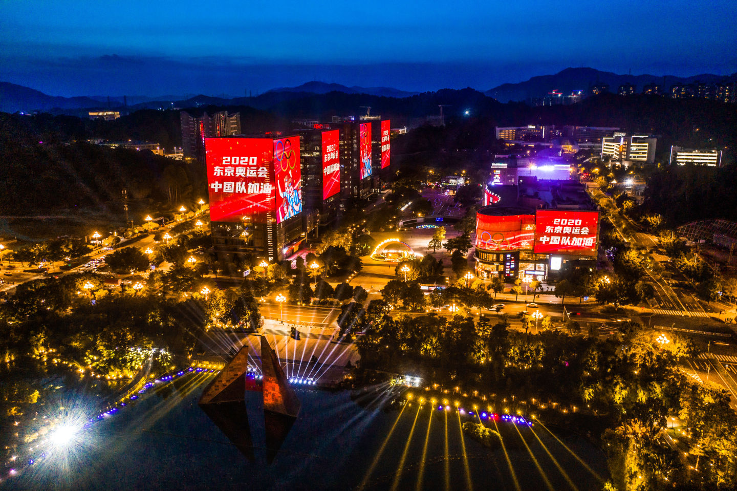 中国奥运硬核应援，登场！地标马克这公益广告太经典了