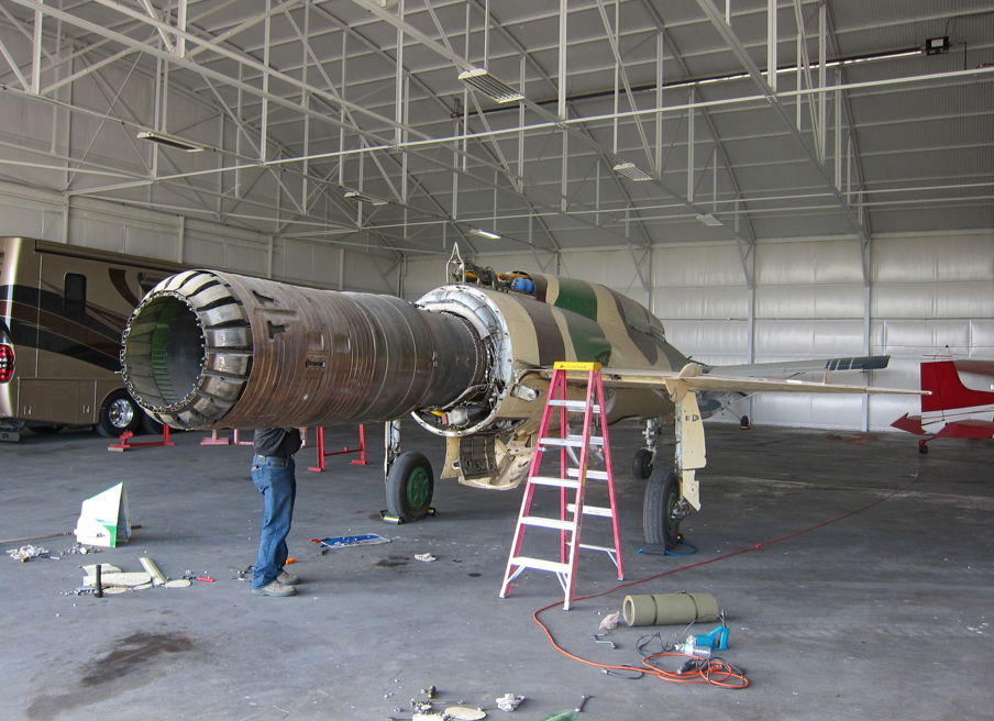 中國(guó)航母還缺一重要機(jī)型！海山鷹已試飛成功，“獵鷹”仍需努力