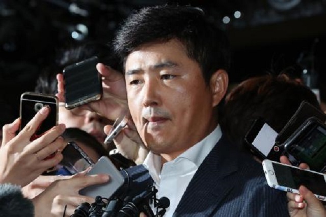 韩国老佛爷崔顺实如何一步步上位亲手将朴槿惠送进监狱