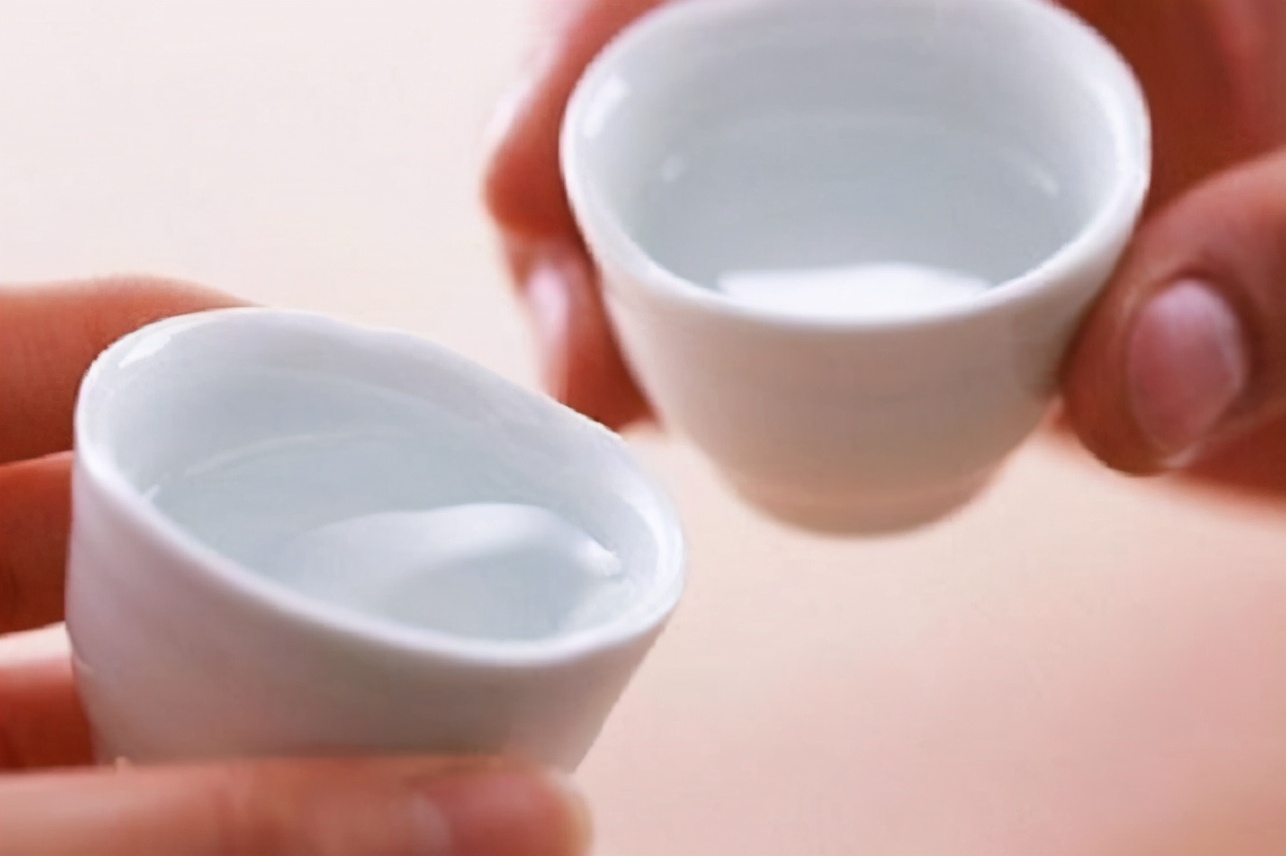 酒量大小天注定？ 喝酒前吃個饅頭就能多喝幾杯是怎麼回事？