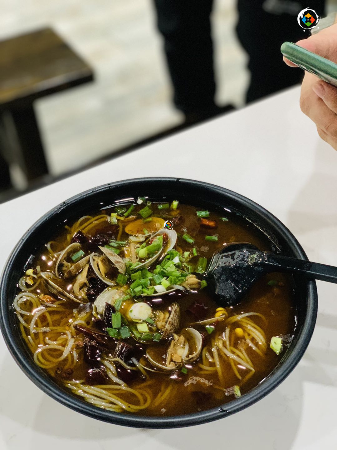 重庆人的消费观：8元1斤的苹果太贵，300元的火锅却很便宜