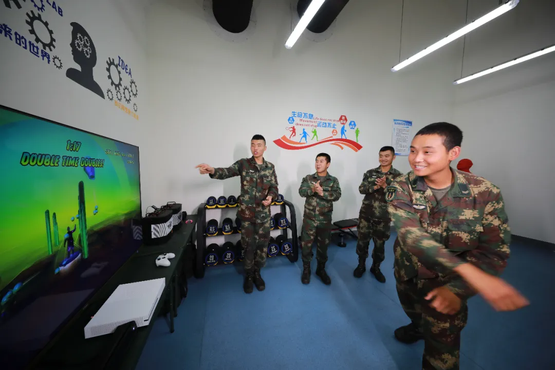 �����ĳ���ڵ��µ��������ܱ�פѵ���£�������λ���ٱ�����ѹ����