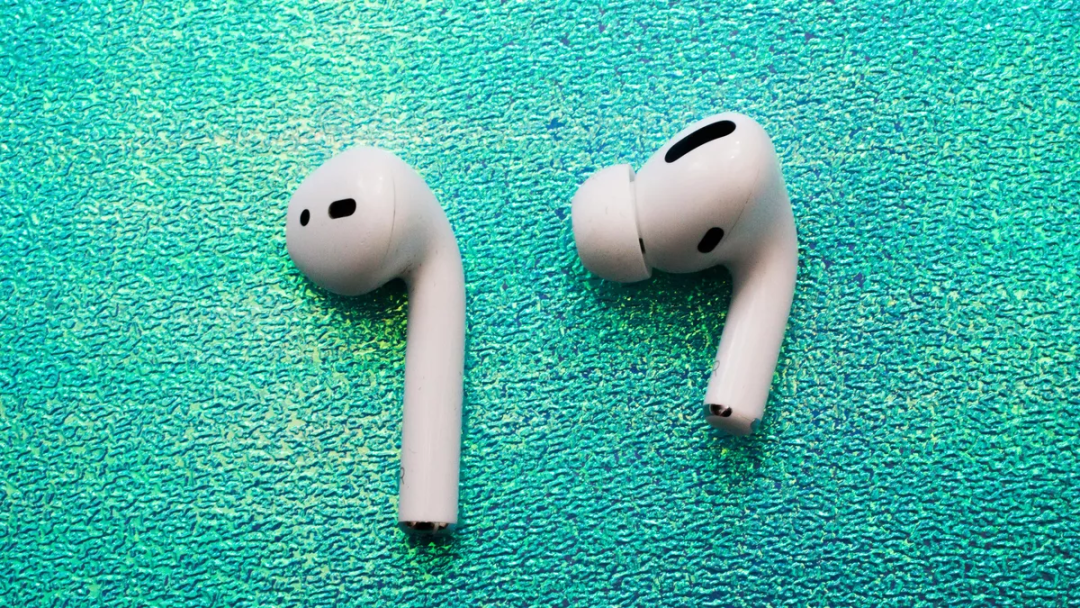 新 AirPods 长这样，即将发布