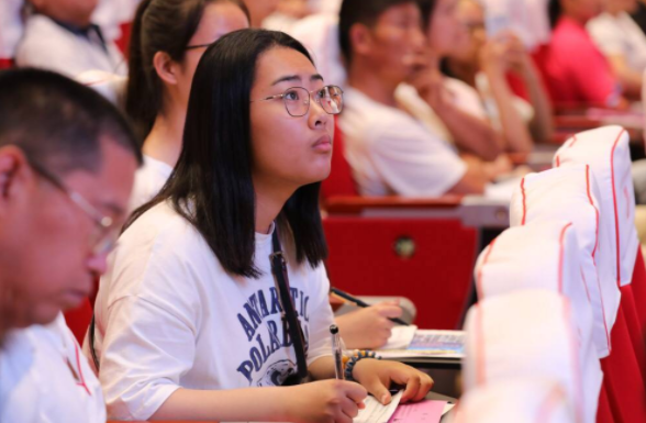 高考数学成绩差的考生，尽量别选这些专业，毕业可能面临“失业”