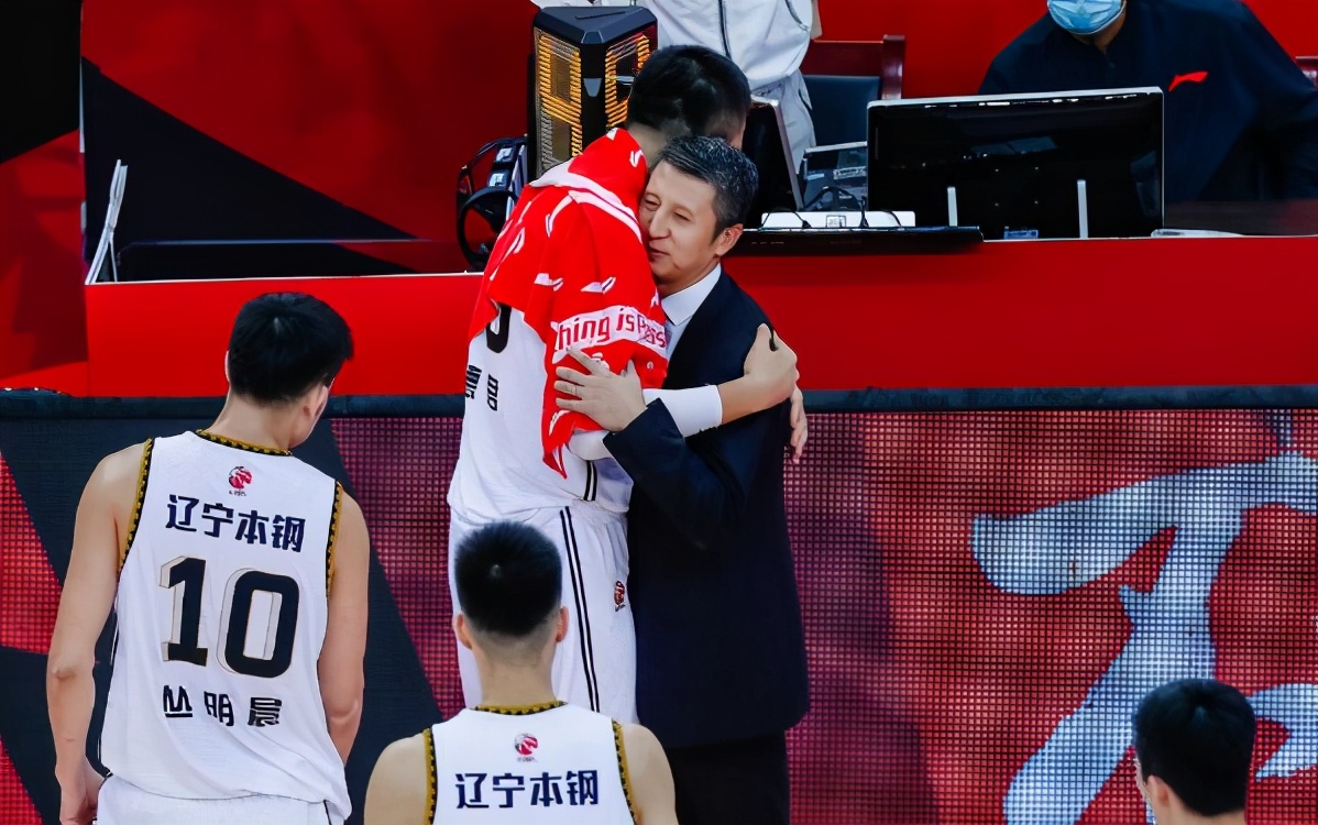 Distant basket team member surpasses teacher of greeting of back row team, cong Mingchen platoon is in the 2nd, feel a head to kill by Guo Shijiang