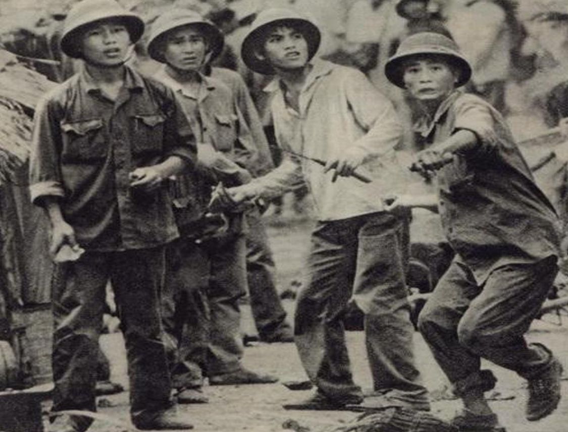 1981�꣬һԽ����ξ��10��Ͷ���й��������Ƚ��������Ҿ��߶�����