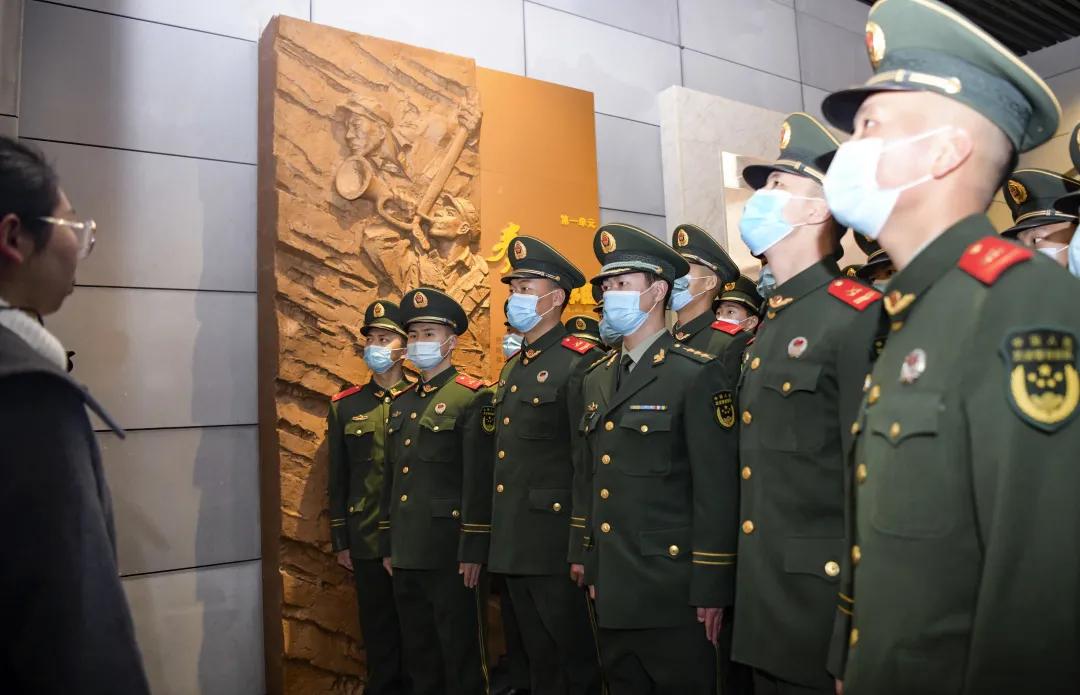 侯<a href=http://www.cngansu.cn/news/ target=_blank class=infotextkey></a>֧ܶӣɽҹ ʿӢ