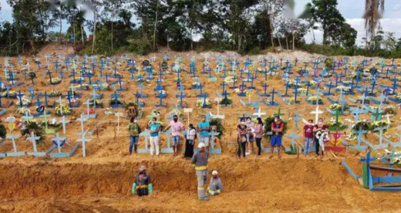 英美疫情亂成一鍋粥，西方精英開始支持中國，當初誰在抨擊武漢？