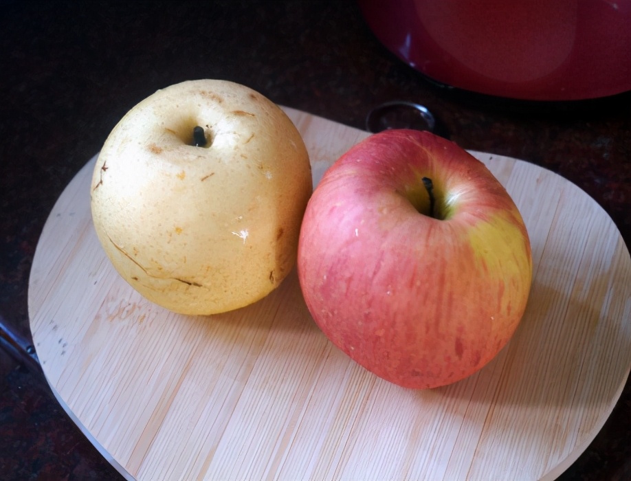 图片[3]-苹果雪梨瘦肉汤的做法步骤图 体质好-起舞食谱网