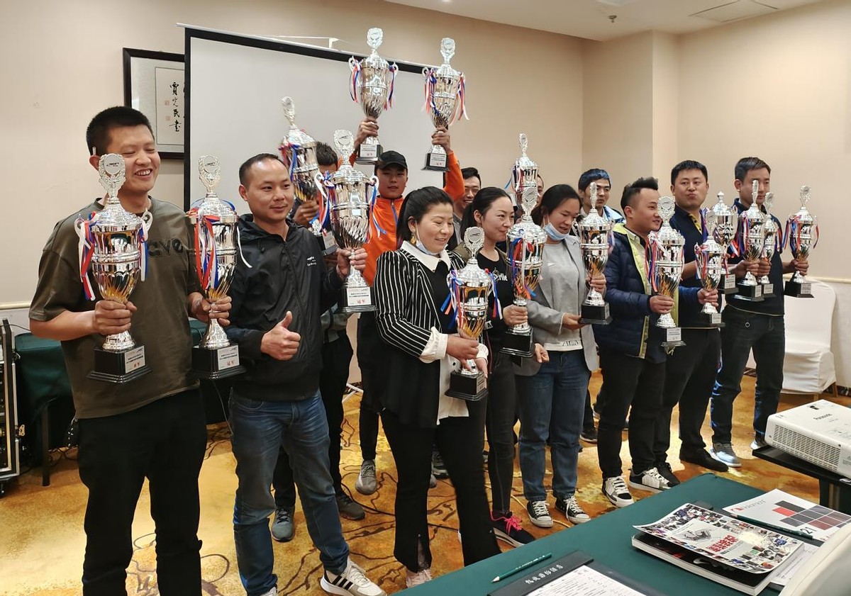 西宁至上音乐征战MECA汽车音响改装大赛音改勇夺6冠3亚1季佳绩
