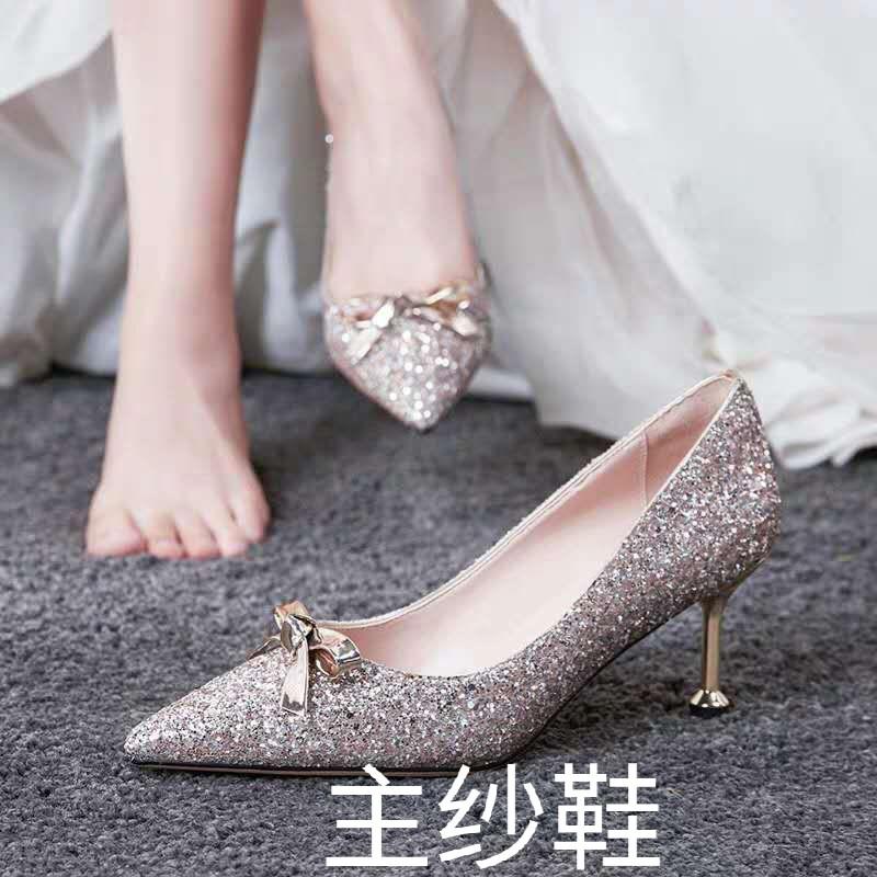 超实用的婚鞋挑选攻略，帮你找到让你舒适又漂亮的婚鞋