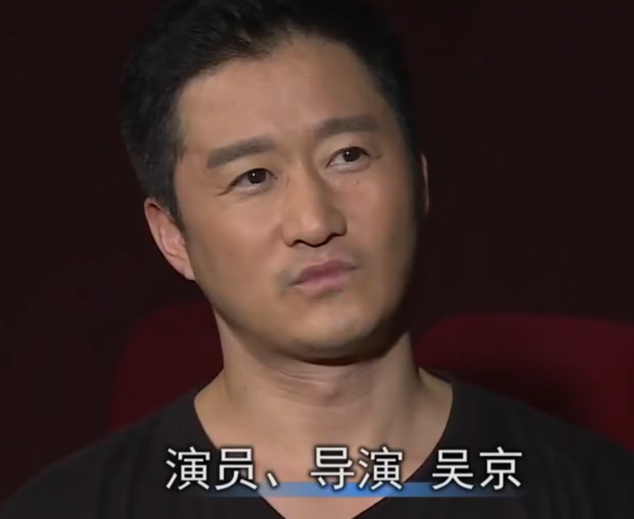 为什么吴京劝女孩子不要进娱乐圈？看到baby腰间