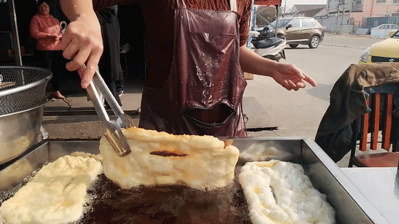 Spend the New Year atmosphere group! 200 million people are surrounded of view " Shandong big steamed bread " , 