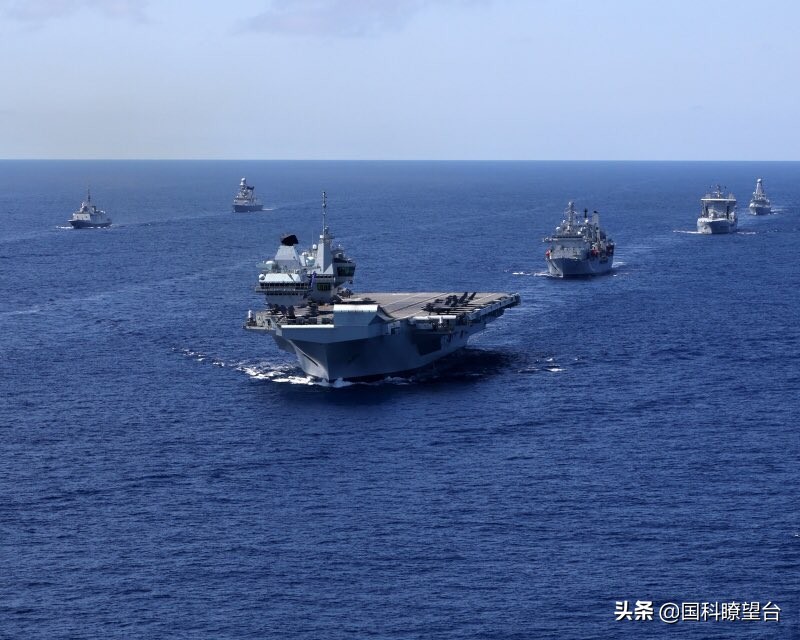 �����ĵ�Ӣ����ĸ���ͱ���ɢ���켣һ����̬���ں�������������