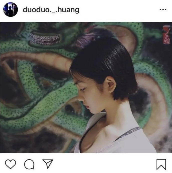 有一种成熟叫黄多多，明明是7岁多妹生日，却靠短发红唇成焦点