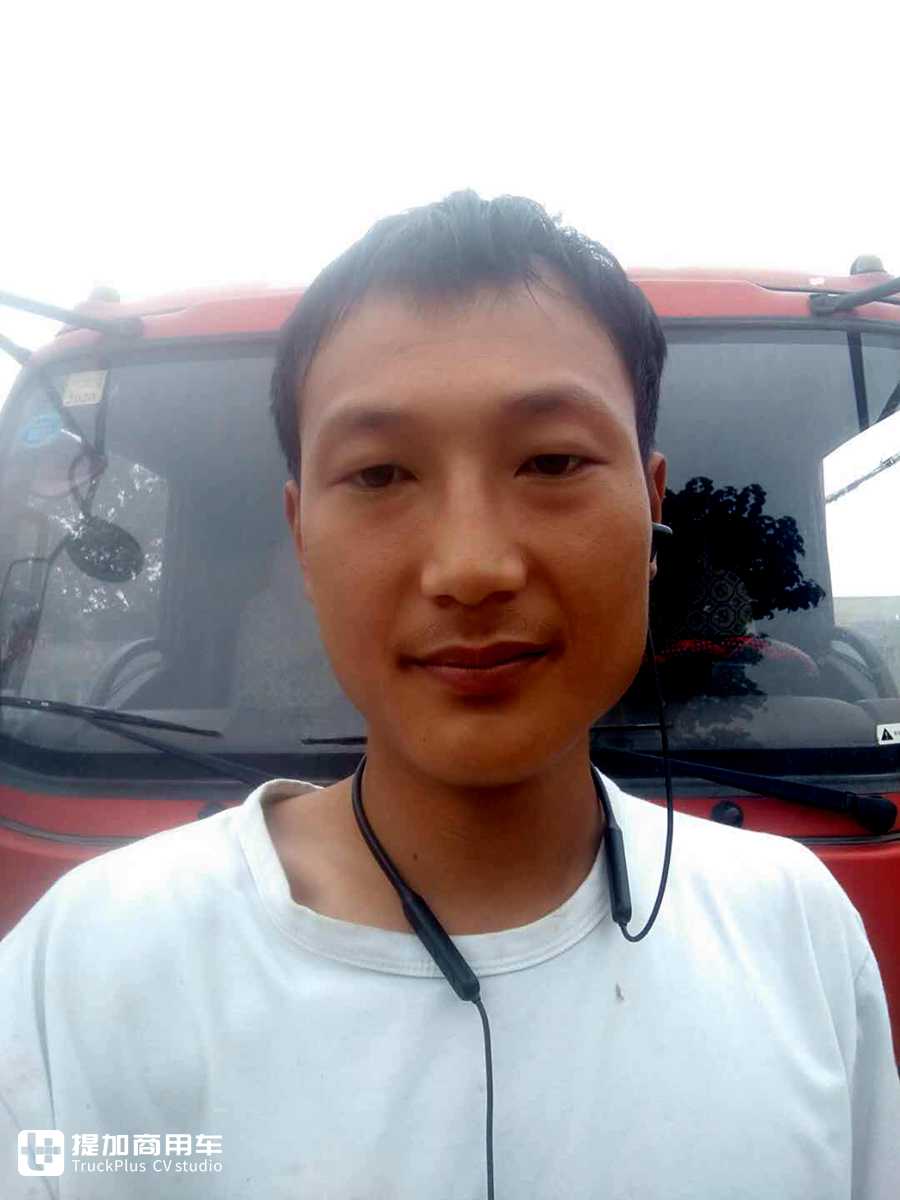 屡遭卡车安全背叛，飞碟W系让最爱卡车的他重拾