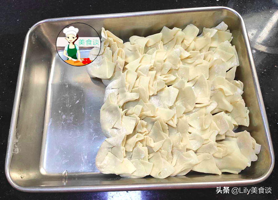 天凉了，早餐最馋这碗鱼泥云吞，10分钟就搞定，大人孩子都爱吃