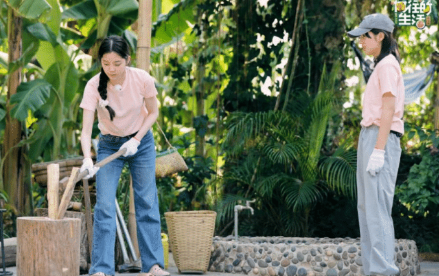 《向往的生活》最后一期请了谁？黄磊笑得跟朵花一样