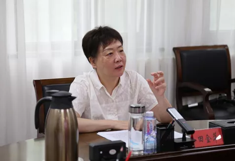 最后,田金萍寄语工委青年干部,希望大家要从讲政治的高度淬炼思想,从