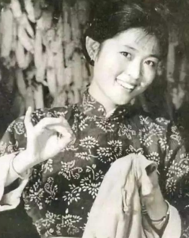 倪萍：一生5个男人，只有郭达和陈凯歌让她刻骨