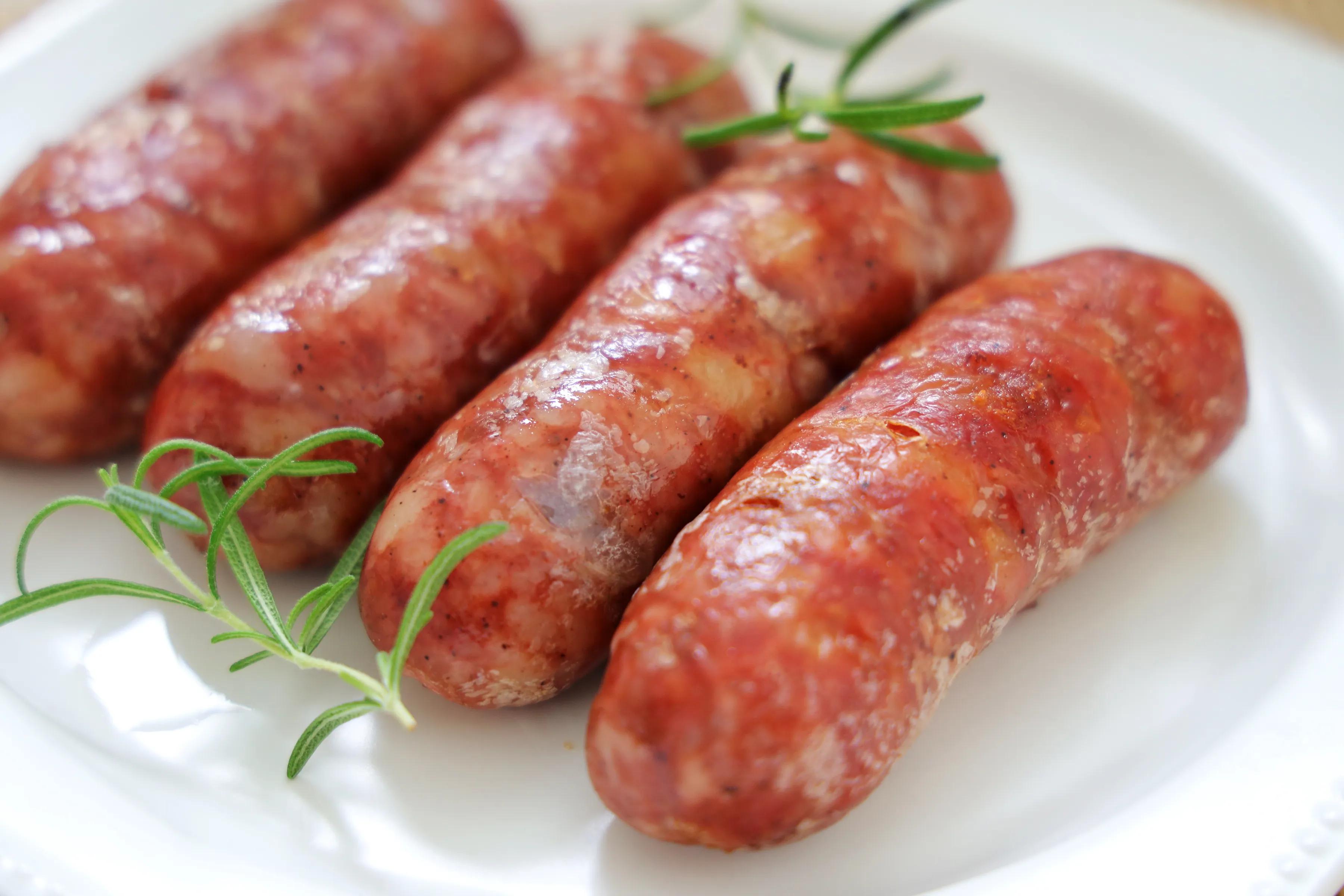 自制脆皮肠，纯肉馅儿吃起来太过瘾了，在家做无添加才健康