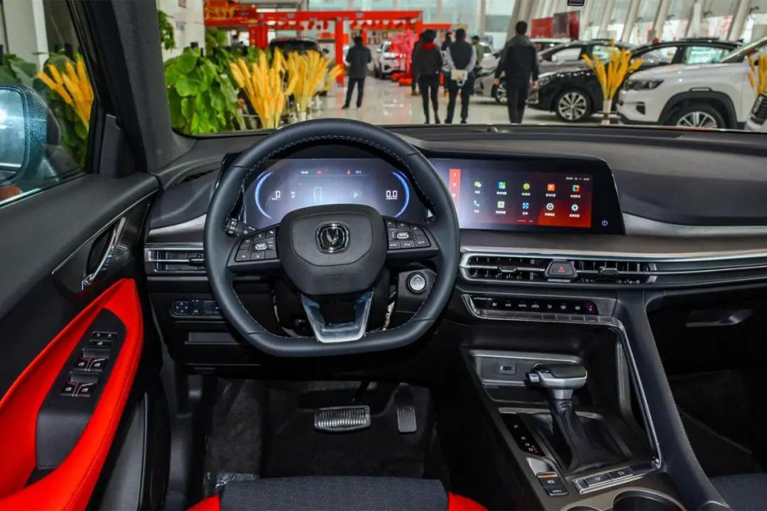 这款车难道不比缤智、XR-V帅？10多万元买它不亏！